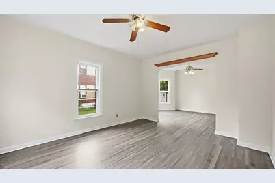 307 Wilcox Street, Joliet, IL 60435 - Photo 5