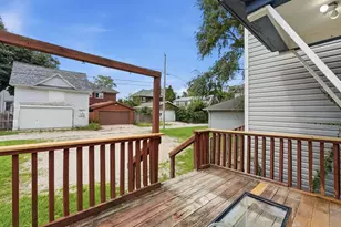 307 Wilcox St, Joliet, IL 60435 - Photo 37