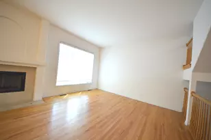 1577 S Kembley Ave, Palatine, IL 60067 - Photo 3