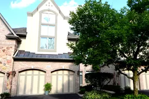 1577 S Kembley Ave, Palatine, IL 60067 - Photo 1