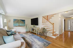 912 Indian Boundary Dr, Westmont, IL 60559 - Photo 5
