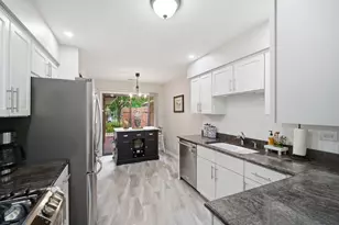 912 Indian Boundary Dr, Westmont, IL 60559 - Photo 9