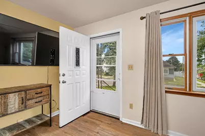 611 Ida Street, Joliet, IL 60436 - Photo 3
