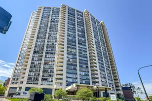 3930 N Pine Grove Ave, Chicago, IL 60613 - Photo 1