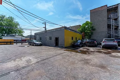 2051 N Cicero Avenue, Chicago, IL 60639 - Photo 23