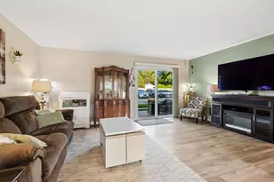 1342 S 14th St, Saint Charles, IL 60174 - Photo 3
