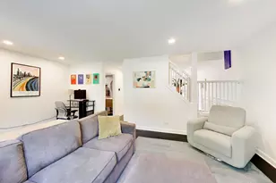 1740 N Washtenaw Ave, Chicago, IL 60647 - Photo 5