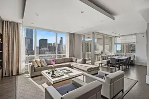 55 E Erie St, Chicago, IL 60611 - Photo 3