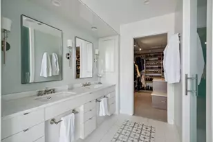 55 E Erie St, Chicago, IL 60611 - Photo 17