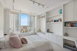 55 E Erie St, Chicago, IL 60611 - Photo 23