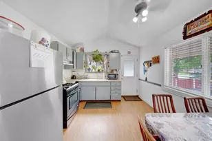 14 E Van Buren St, Villa Park, IL 60181 - Photo 5