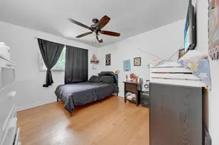 14 E Van Buren St, Villa Park, IL 60181 - Photo 9