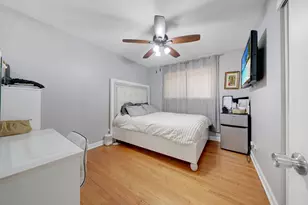 14 E Van Buren St, Villa Park, IL 60181 - Photo 7