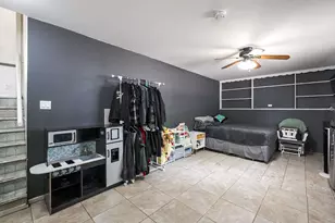 14 E Van Buren St, Villa Park, IL 60181 - Photo 11