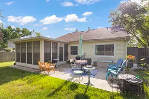 2S111 Waltham Ct, Warrenville, IL 60555 - Photo 27