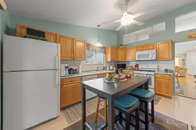 2S111 Waltham Court, Warrenville, IL 60555 - Photo 13