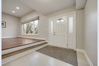 1811 Azalea Lane, Mount Prospect, IL 60056 - Photo 3