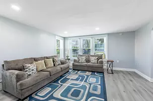 6200 S Kolin Ave, Chicago, IL 60629 - Photo 5