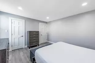 6200 S Kolin Ave, Chicago, IL 60629 - Photo 17