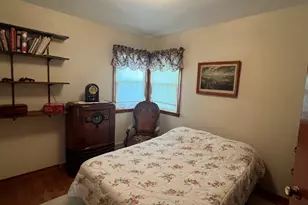 538 Dwight St, Kewanee, IL 61443 - Photo 9