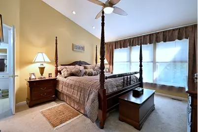 10 Sequoia Court, Streamwood, IL 60107 - Photo 41