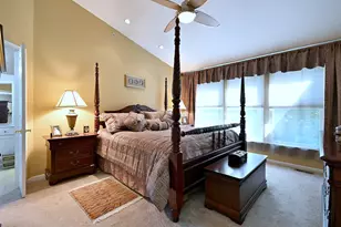 10 Sequoia Ct, Streamwood, IL 60107 - Photo 41