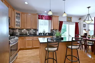 10 Sequoia Ct, Streamwood, IL 60107 - Photo 25