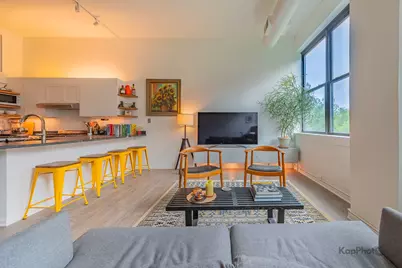 812 W Van Buren Street #3C, Chicago, IL 60607 - Photo 5