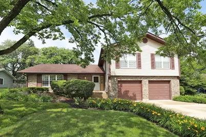 1324 Chartwell Road, Schaumburg, IL 60195 - Photo 1