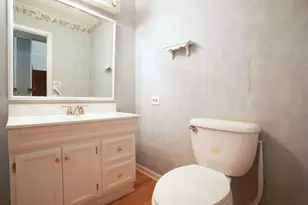 1324 Chartwell Rd, Schaumburg, IL 60195 - Photo 13