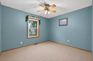 225 Cloud Mist Dr, Capron, IL 61012 - Photo 23