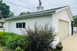 212 E Cleveland St, Spring Valley, IL 61362 - Photo 35