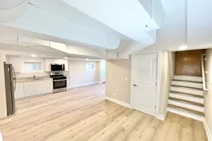 5547 N Central Ave, Chicago, IL 60630 - Photo 3