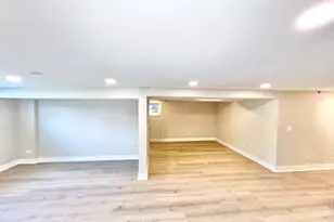 5547 N Central Ave, Chicago, IL 60630 - Photo 5