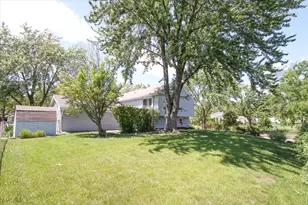 249 Langton Ln, Bloomingdale, IL 60108 - Photo 37