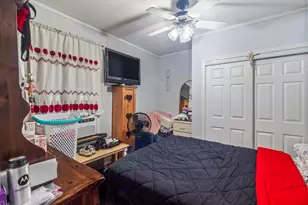 2705 N Oak Park Ave, Chicago, IL 60707 - Photo 9