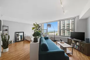 3600 N Lake Shore Dr, Chicago, IL 60613 - Photo 5