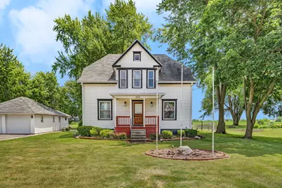 206 N Wabash Street, Odell, IL 60460 - Photo 1