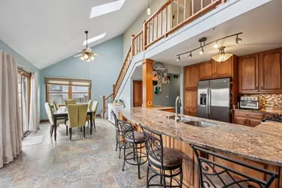 27884 W Riverside Drive, Antioch, IL 60002 - Photo 5