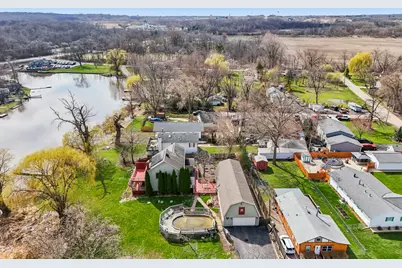 27884 W Riverside Drive, Antioch, IL 60002 - Photo 1