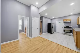 7828 S Escanaba Ave, Chicago, IL 60649 - Photo 13