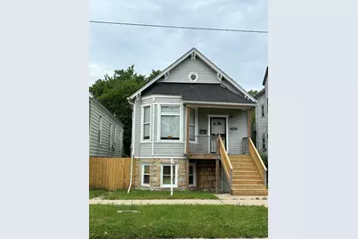 7828 S Escanaba Avenue, Chicago, IL 60649 - Photo 1