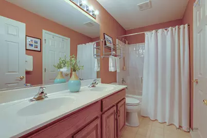 1875 Trevino Terrace, Vernon Hills, IL 60061 - Photo 29