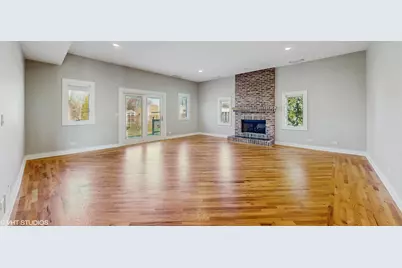 1838 N Windsor Drive, Arlington Heights, IL 60004 - Photo 3