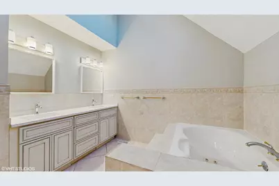 1838 N Windsor Drive, Arlington Heights, IL 60004 - Photo 13