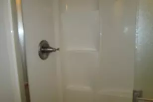 800 Brook Dr, Streamwood, IL 60107 - Photo 11