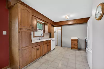 5770 Poppy Garden Road, Colona, IL 61241 - Photo 11