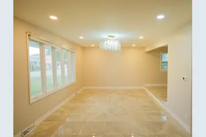 10459 S 81st Avenue, Palos Hills, IL 60465 - Photo 11