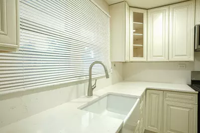 10459 S 81st Avenue, Palos Hills, IL 60465 - Photo 17