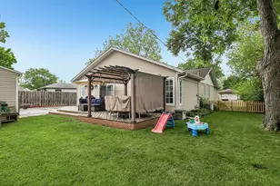 2802 Hawk Ln, Rolling Meadows, IL 60008 - Photo 25